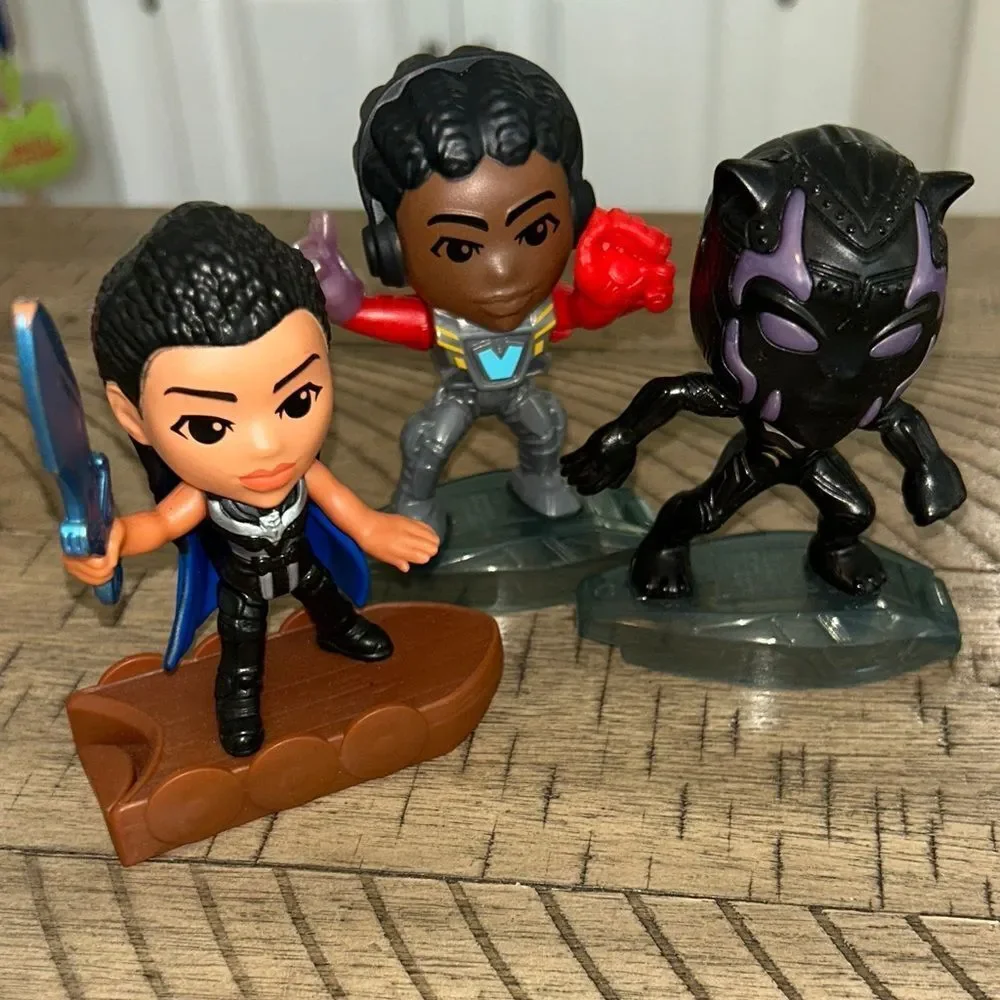 2022 Black Panther 🐆 Happy Meal 🥘 Toys 🧸 3 Superheroes
